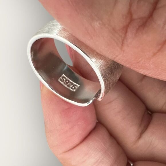 Thumb ring adjustable size, stamped .925 - Picture 9 of 9